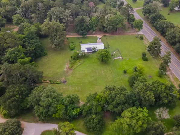 215 Private Road 301, Center, TX 75935