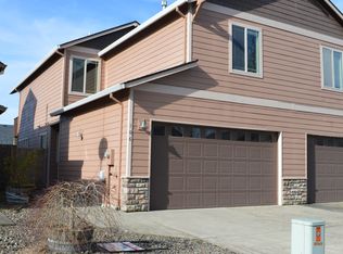 106 Coho Ter, Rainier, OR 97048