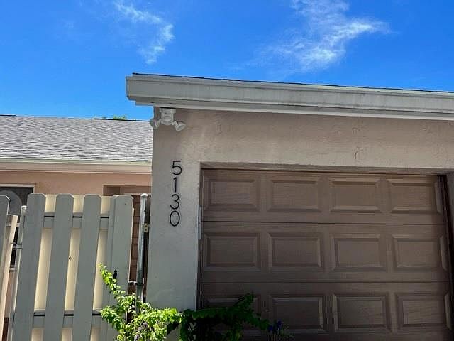 1st image of 5130 Glencove Lane