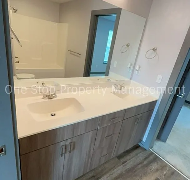 1232 NW 77th St — Photo 15