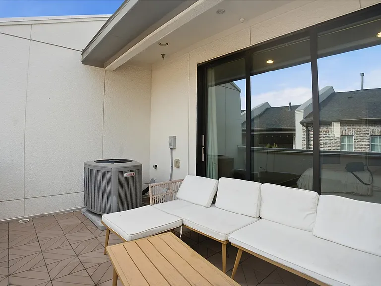 1411 Town Creek Dr #6 — Photo 22