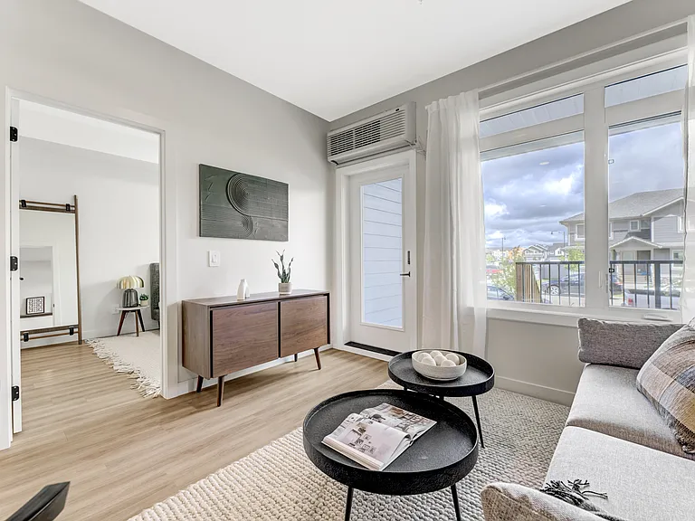 5394 Admiral Girouard St NW — Photo 42