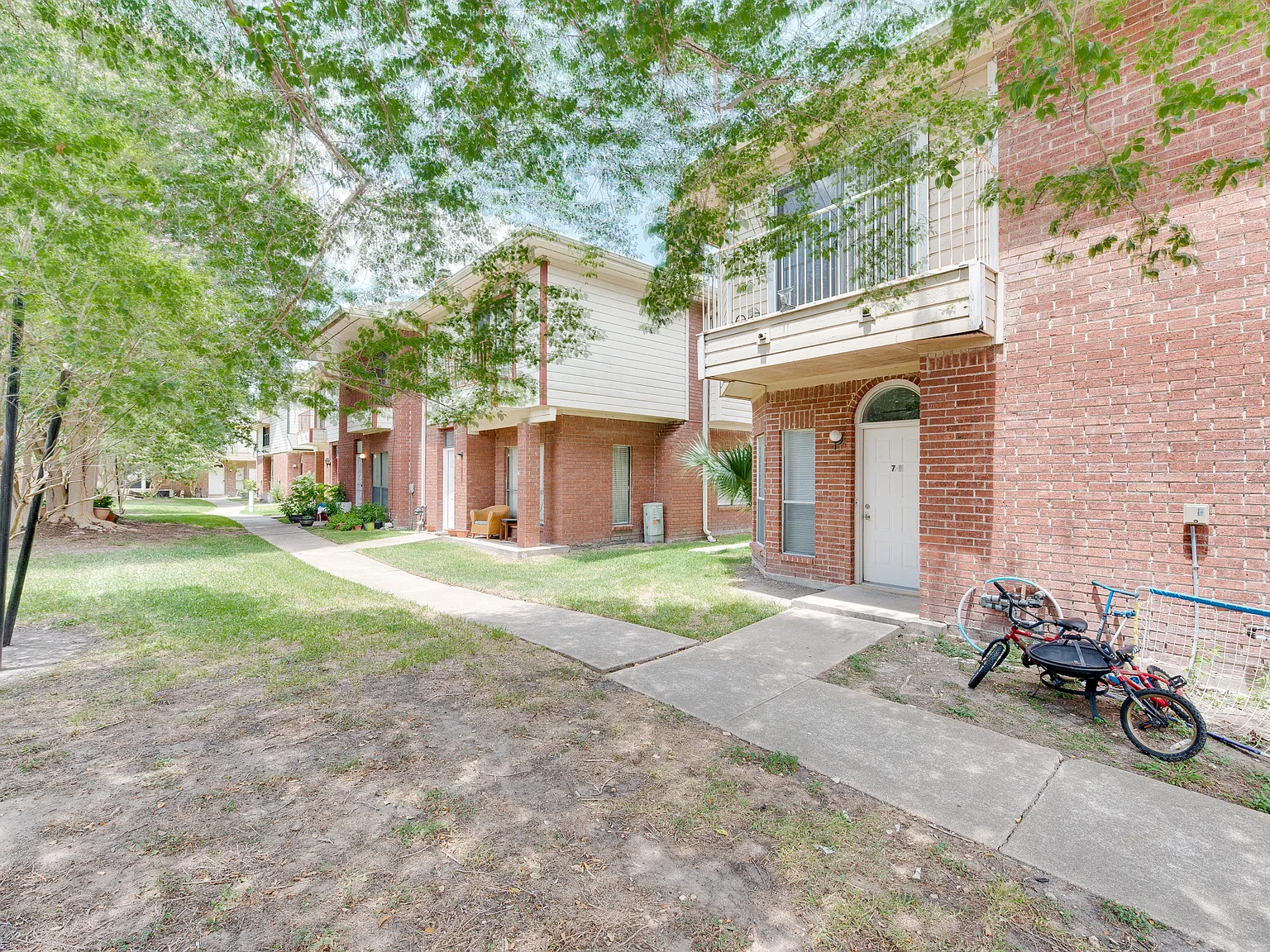 8320 Wild Rose St — Photo 3