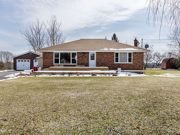 2nd image of 4088 Henderson Rd