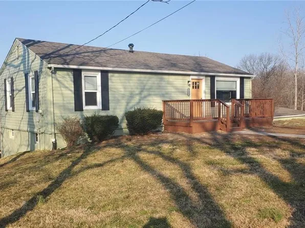 8612 Grant Dr, Raytown, MO 64138