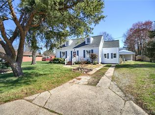 12 Old Meribeth Rd, Hampton, VA 23669