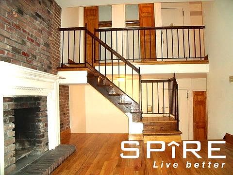 3rd image of 158 W 76th St #4