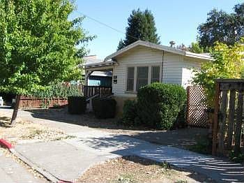 1st image of 117 Ross Ave