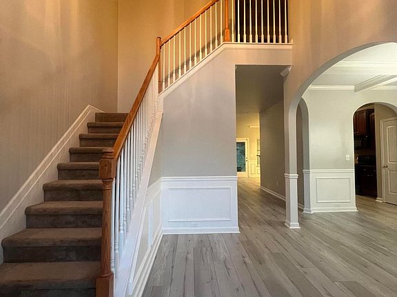 2nd image of 2308 Trinity Cir