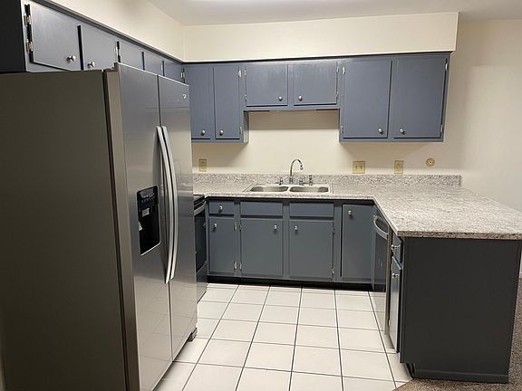 4th image of 873 Peach Hill Dr