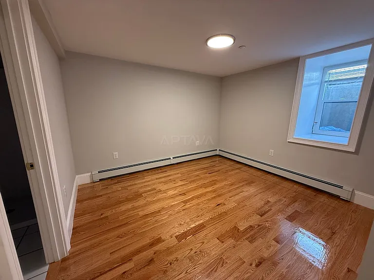 60 Bonair St #1 — Photo 2