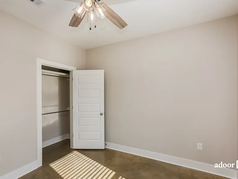 136 Shelby Mae Cir — Photo 8