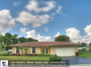 8570 NW 29th Dr, Coral Springs, FL 33065