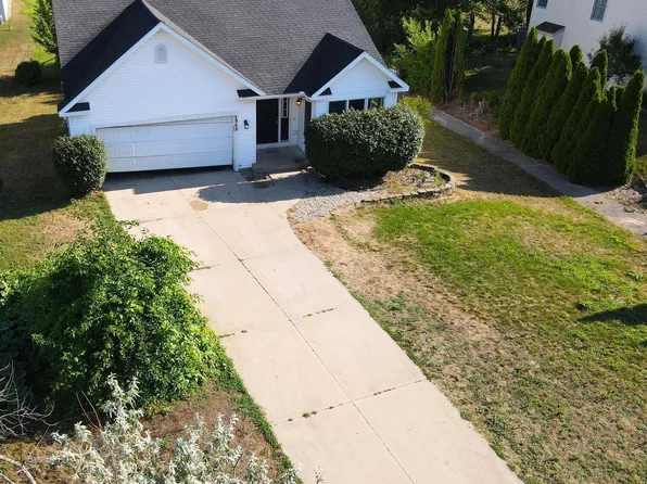 2968 Riley Ridge Rd, Holland, MI 49424
