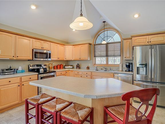 2nd image of 4292 Mill Ridge Circle #4