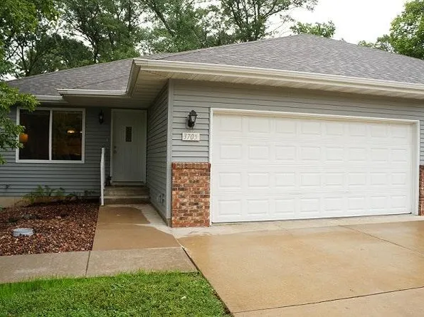 3705 S Valley View Pl, Eau Claire, WI 54701