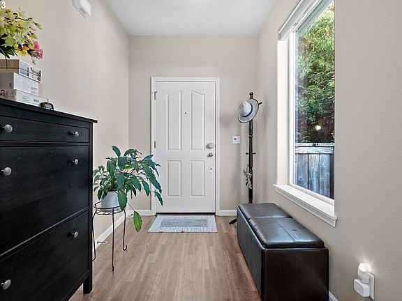 4th image of 3350 SE Aerie Way