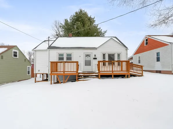 718 Walnut Ave, Pulaski, VA 24301