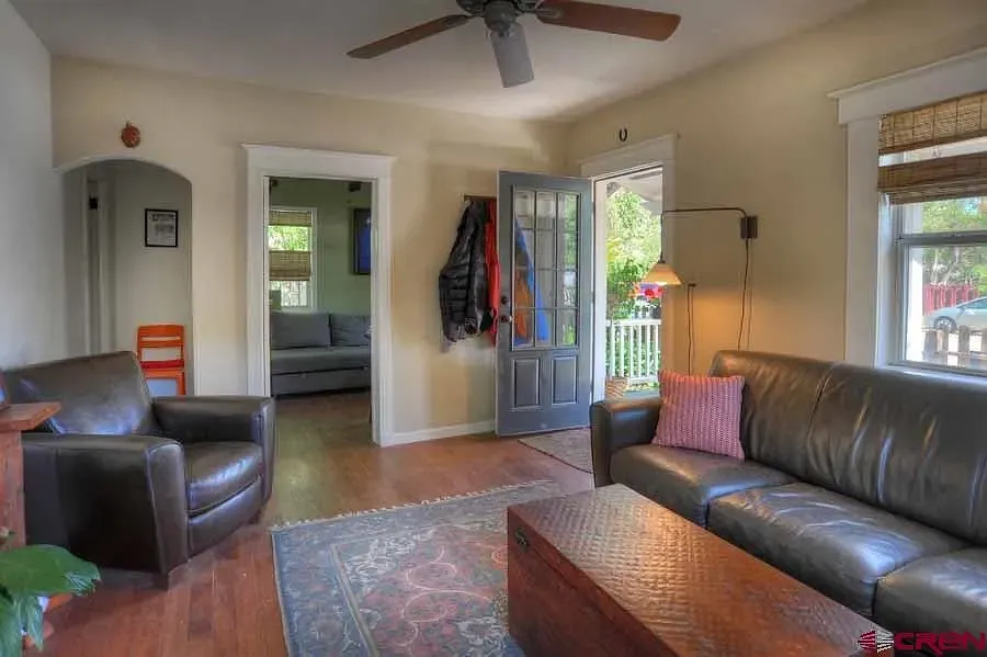 2 bed, 900 sqft, $2,800 — Photo 4
