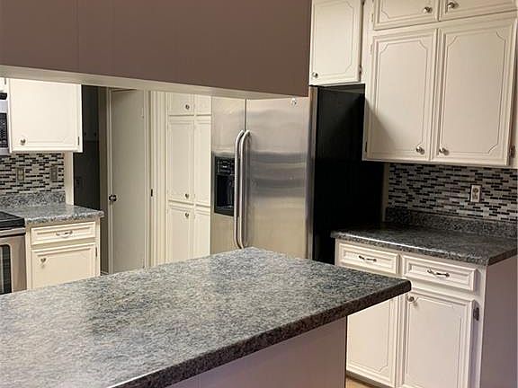 4th image of 1669 Marigold Dr