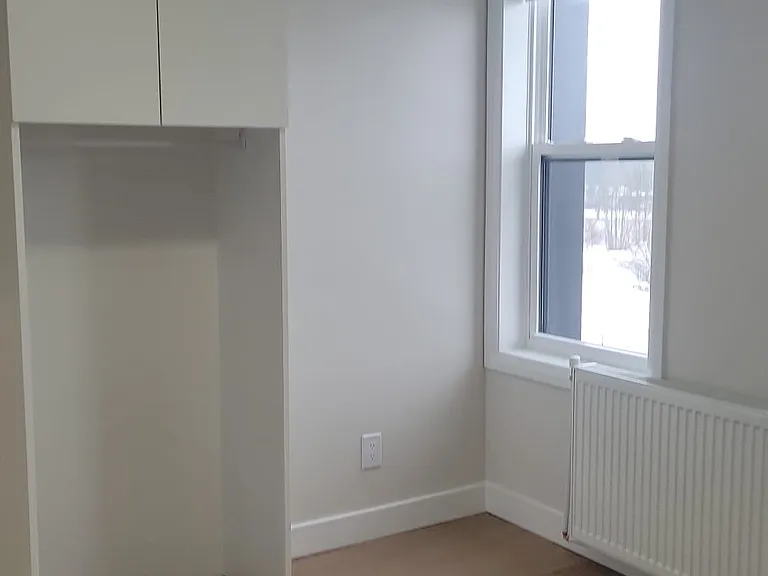 304 Albert St W #303 — Photo 5