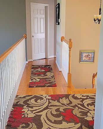 4th image of 650 Scarlet Dr