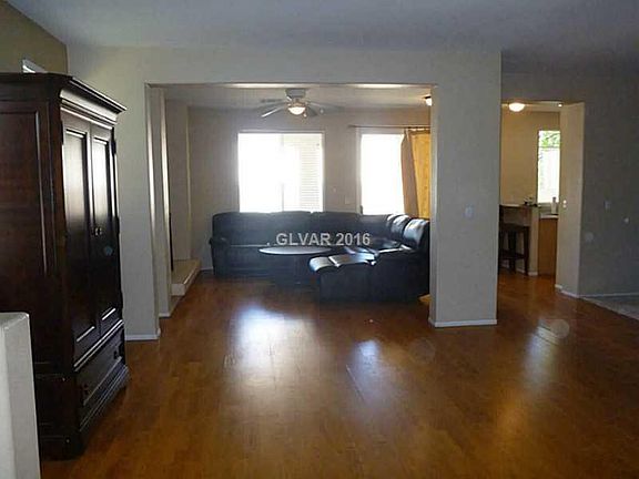 4th image of 282 Rolling Springs Dr