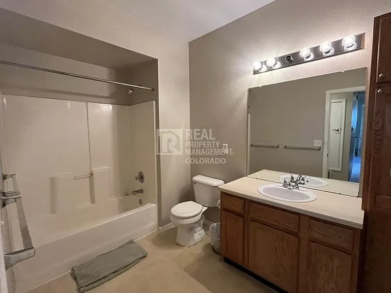 3002 W Elizabeth St #11B — Photo 9