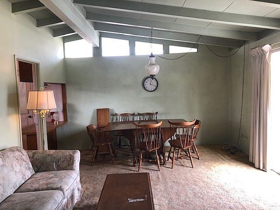 3rd image of 8356 Decosta Ave