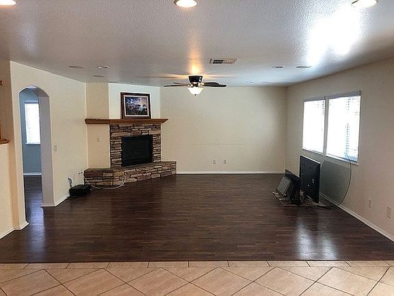 5th image of 3571 Park Hill Dr