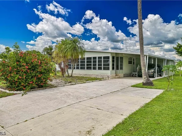241 Indian Key Ln, Naples, FL 34114