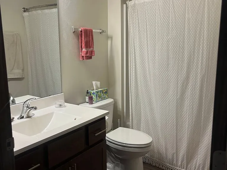 Pine Ridge Apartments — Photo 9