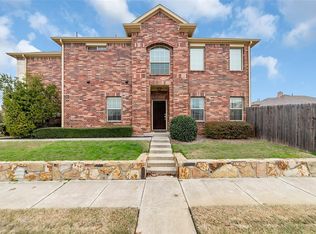 1545 Somerset Rd, Lewisville, TX 75067