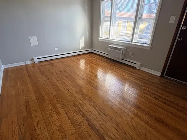 Stanley Building-MASTER, 6933 Stanley Ave #Sb-18, Berwyn, IL 60402