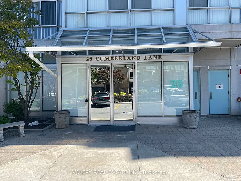 25 Cumberland Ln #214 — Photo 21