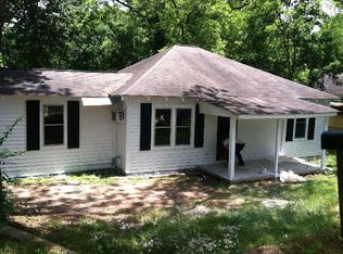 104 Thomas St SE, Milledgeville, GA