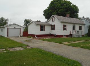 116 NW 7th Ave, Galva, IL 61434