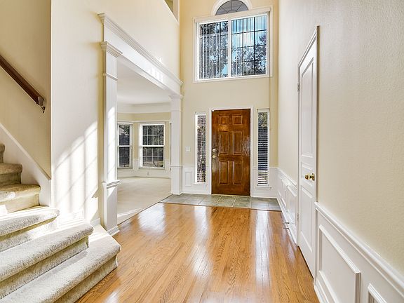 3rd image of 2427 Brighton Oaks