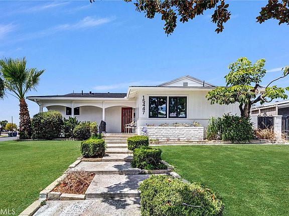 5th image of 15447 Alondra Blvd