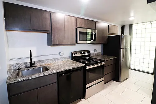 Floor plan Studio/1 Bath