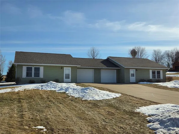 309-311 East Cowles Street #2, Alma Center, WI 54611