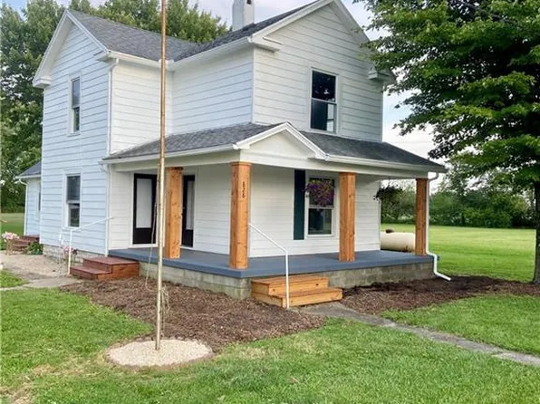 828 Paintersville New Jasper Rd, Xenia, OH 45385