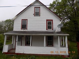 61 Andrews Ln, Arlington, VT 05250