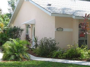 12289 Londonderry Ln, Bonita Springs, FL 34135