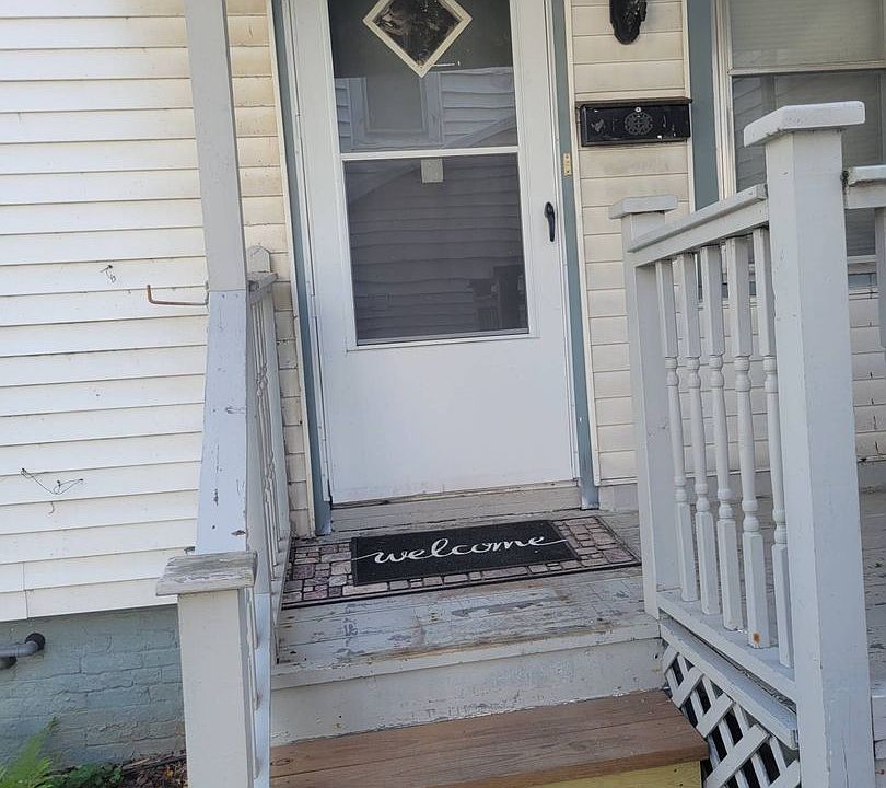 1st image of 1139 E Kane Pl #1139