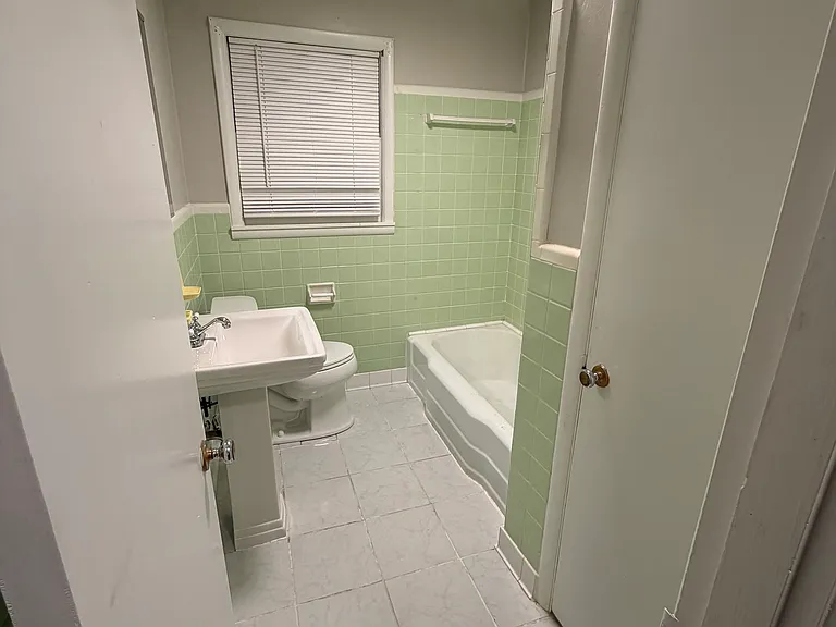 1653 Arrowhead Dr — Photo 8