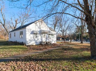 12615 Brooklyn Ave, Kansas City, MO 64146