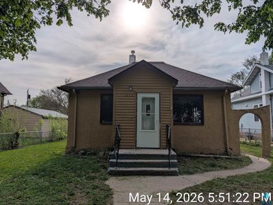 613 N Edmunds St, Mitchell, SD, 57301