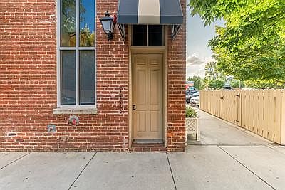 1st image of 1320 W Cary St