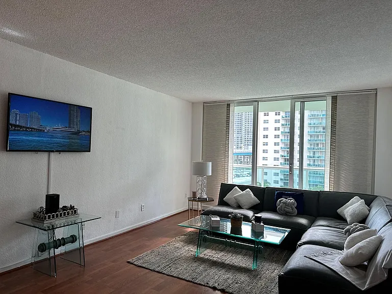 19380 Collins Ave #705 — Photo 2
